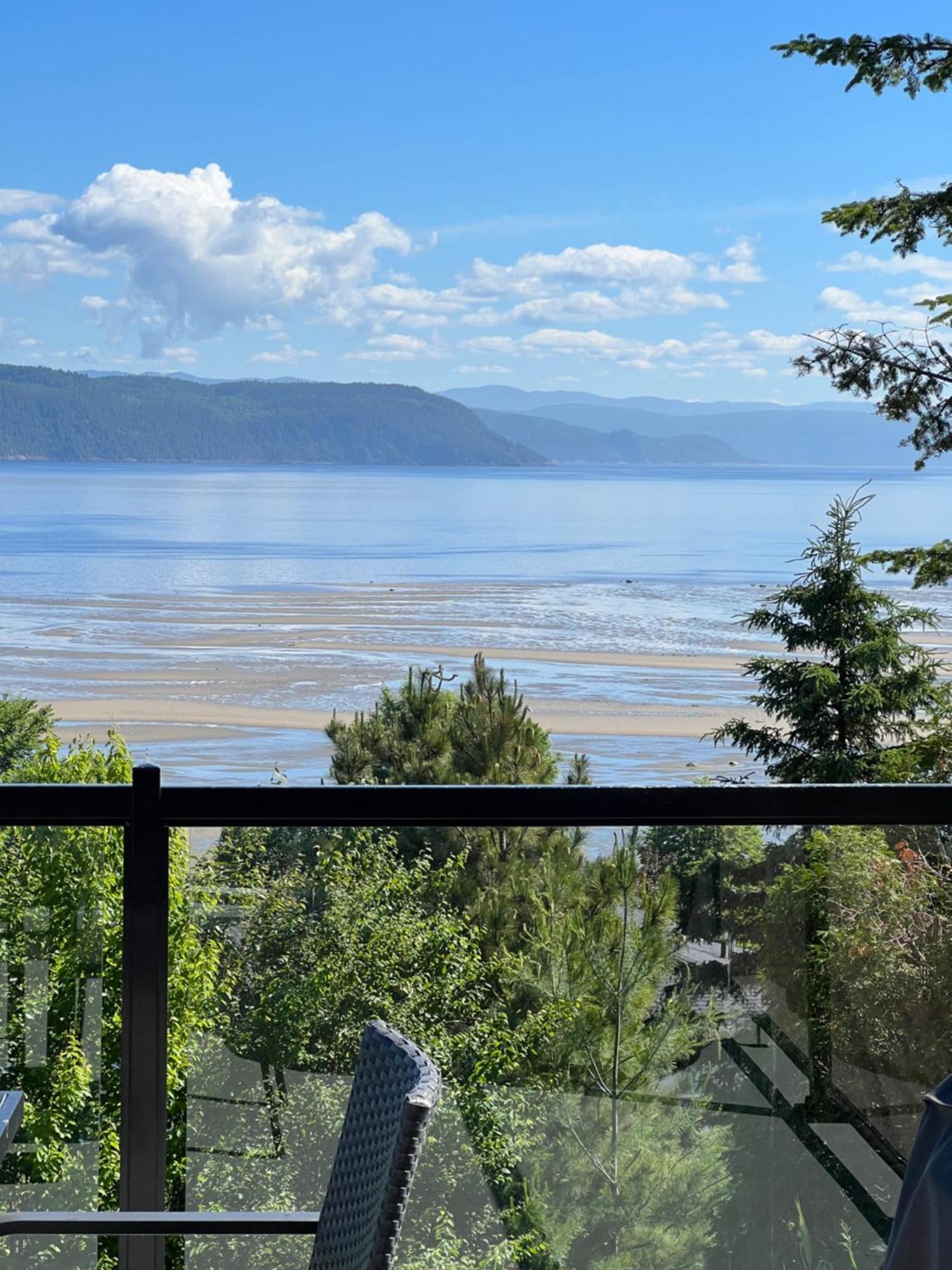 Magical Loft : Breathtaking View & Cozy Fireplace Chicoutimi Extérieur photo